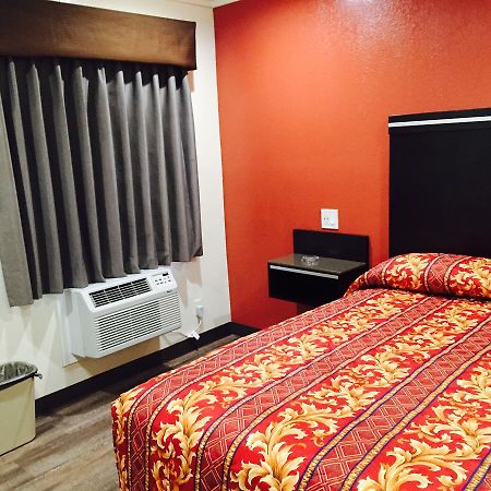 Westmont Sunrise Motel מראה חיצוני תמונה