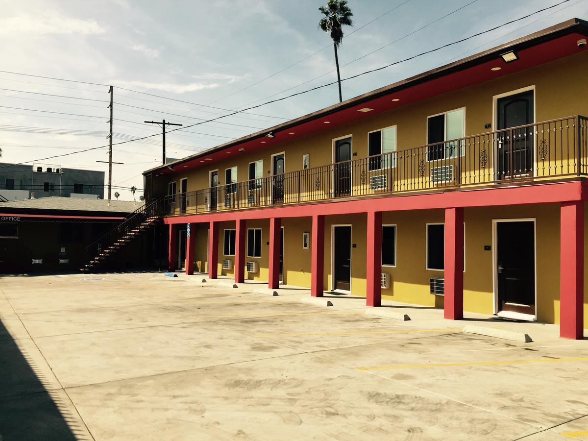 Westmont Sunrise Motel מראה חיצוני תמונה